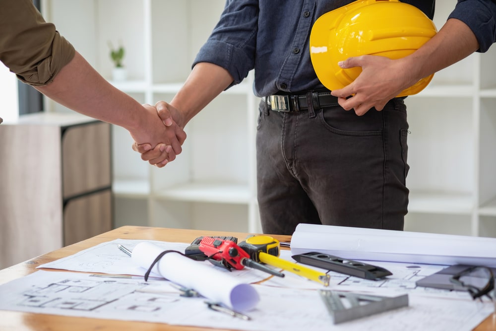 How to Avoid Common Problems with Construction Contracts